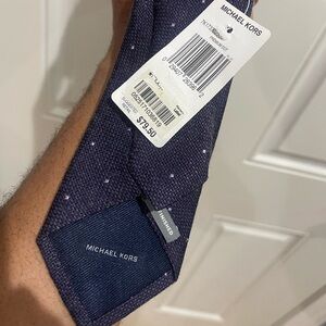 NWT Michael Kors Men’s Deep Purple Tie with Small Dot Texture Sz OS